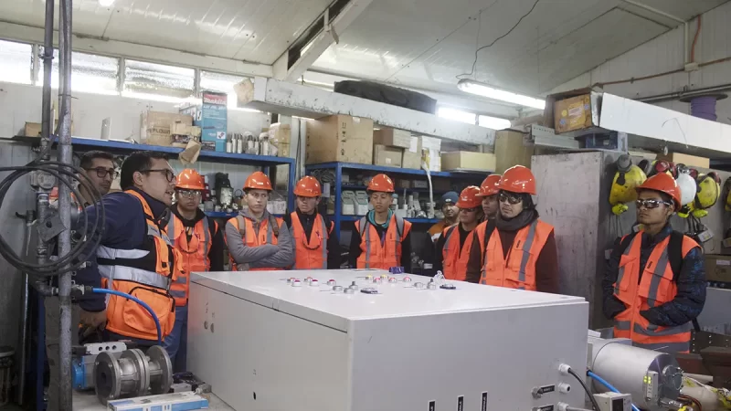 estudiantes-visita-planta-cerrillos-inicio